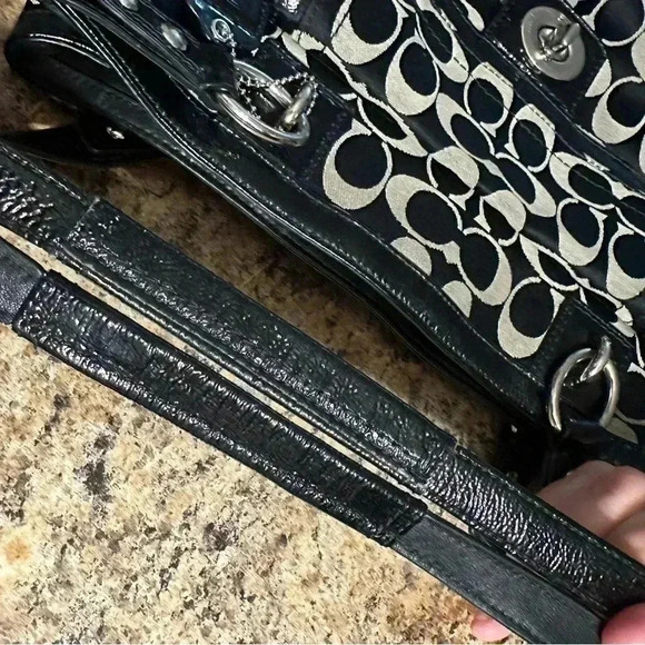 Coach Penelope Sig C Shoulder Bag Black Canvas Leather Jacquard Authenticated - Picture 15 of 16